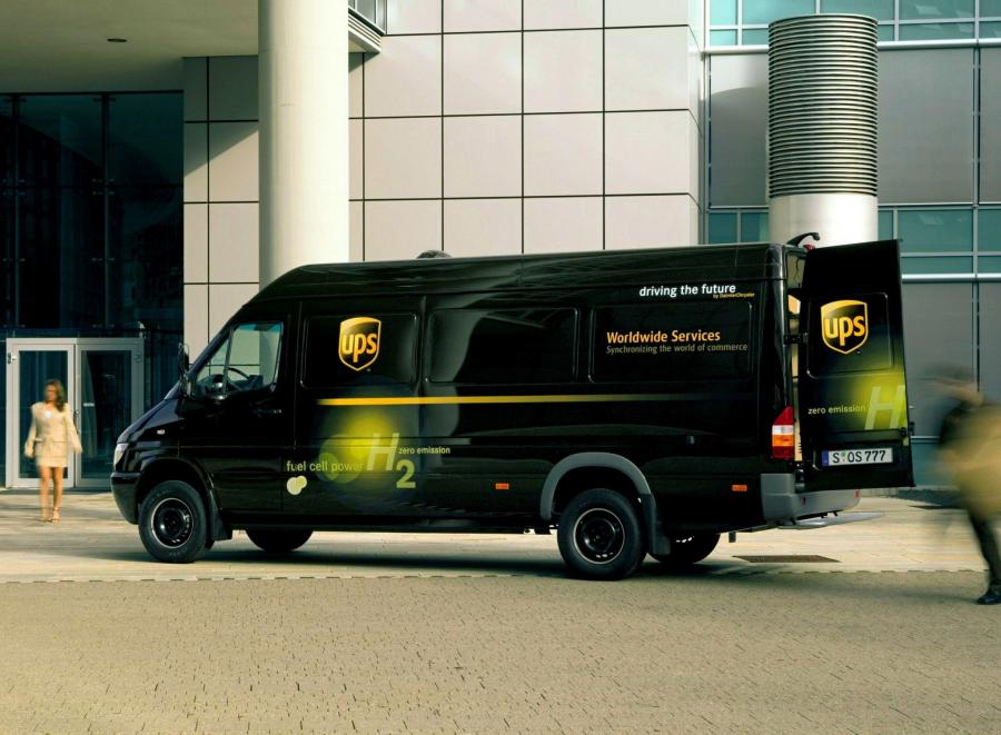  Dodge Sprinter Van 2002 года  (фото 4 из 8)